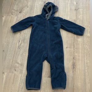 Columbia tiny bear bunting